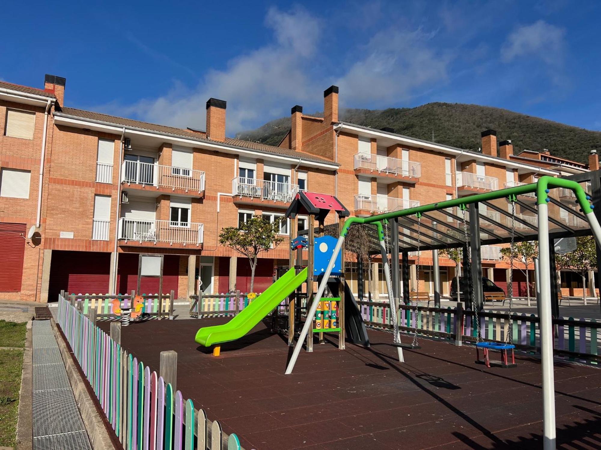 Apartament Reformat Al Bergueda 6P Sant Jordi de Cercs Eksteriør bilde